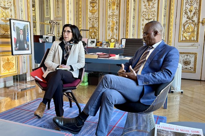 Rencontre du président du conseil régional Ary Chalus avec la ministre de la culture