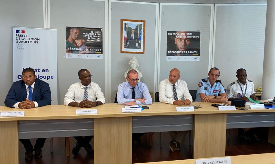 Lancement de la campagne 2023 « Déposons les armes » lundi 18 décembre  à la préfecture de Basse-Terre