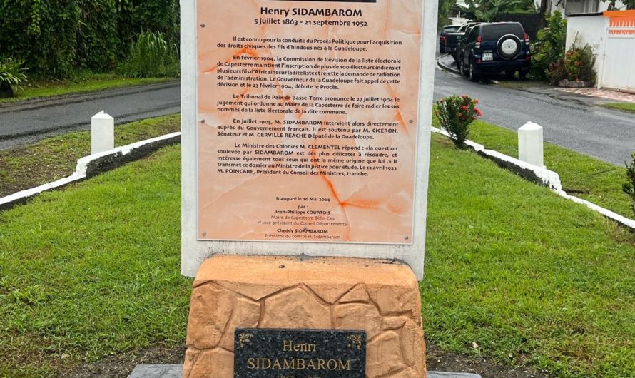 Inauguration des stèles Sidambarom et Souprayen