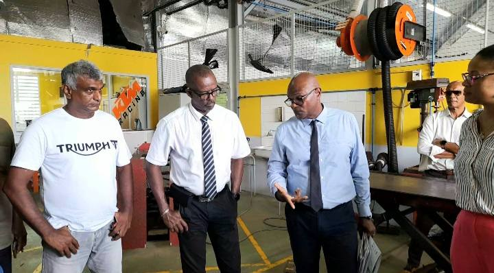 Capesterre belle eau. Inauguration de l’atelier de maintenance de véhicules électriques au Lycée Paul Lacavé